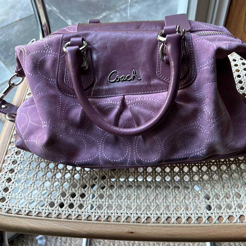 COACH BAG NEEDS SOME LOVE AND CARE